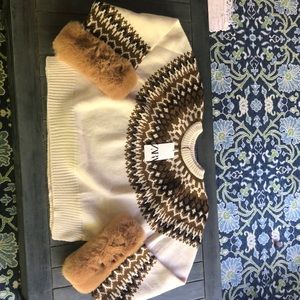 Zara fair isle faux fur cuff sweater size L NWT